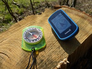 Geocaching mit GPS und Kompass